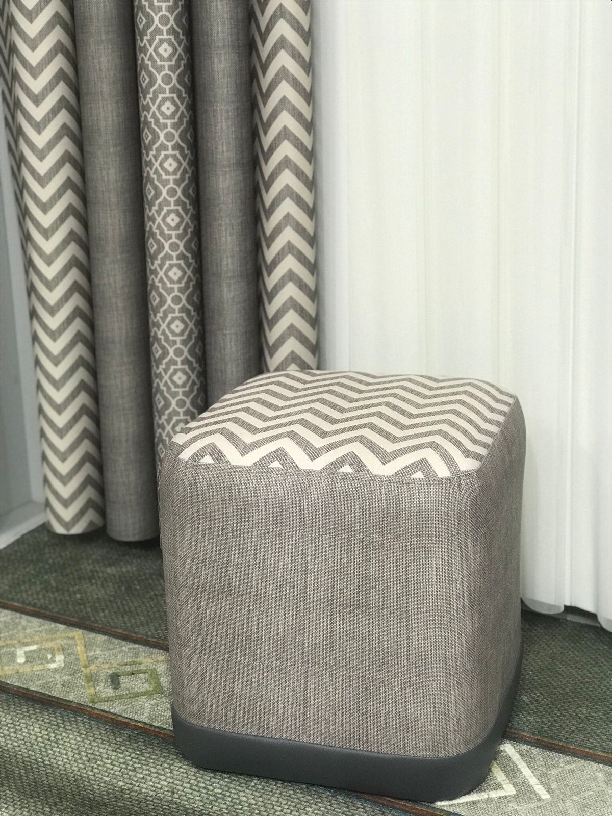 Cube Footstool Silver