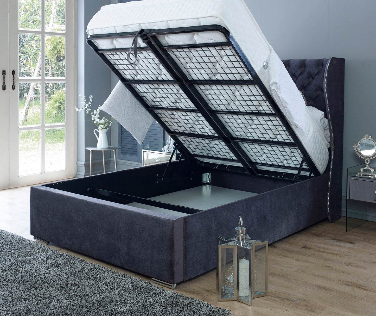 Oxford Ottoman Bed