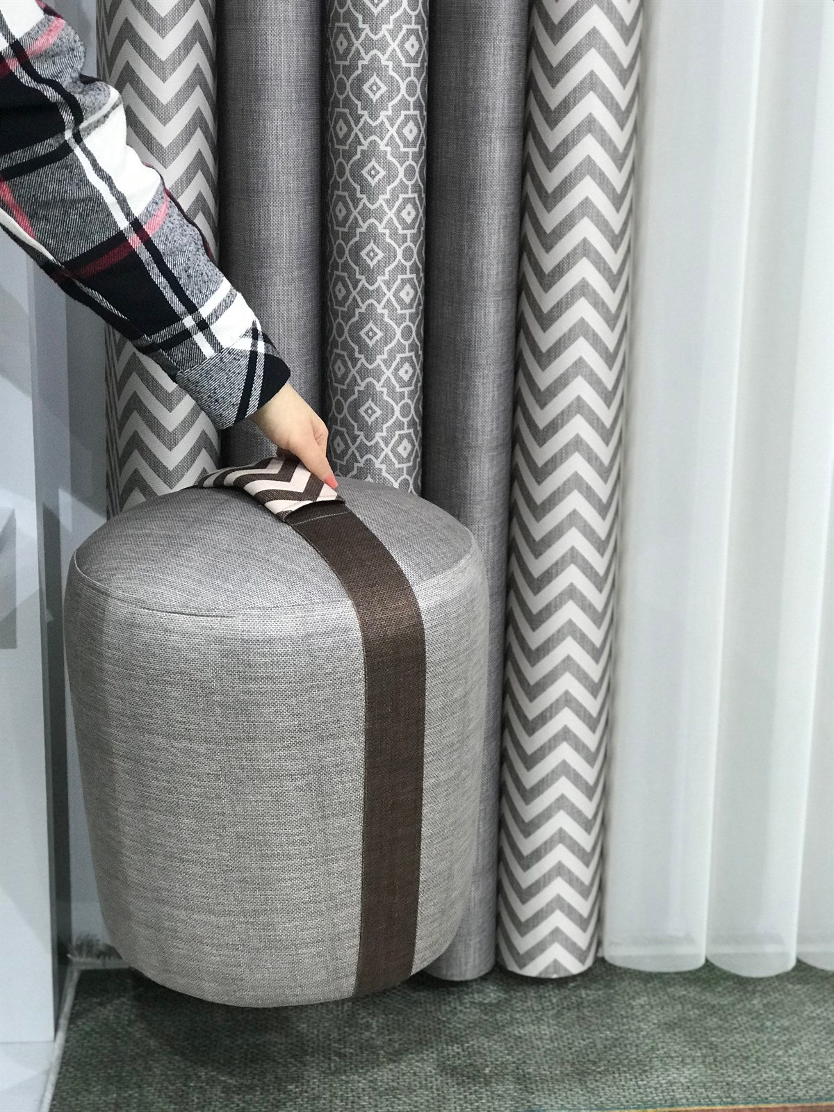 Bloom Footstool Brown