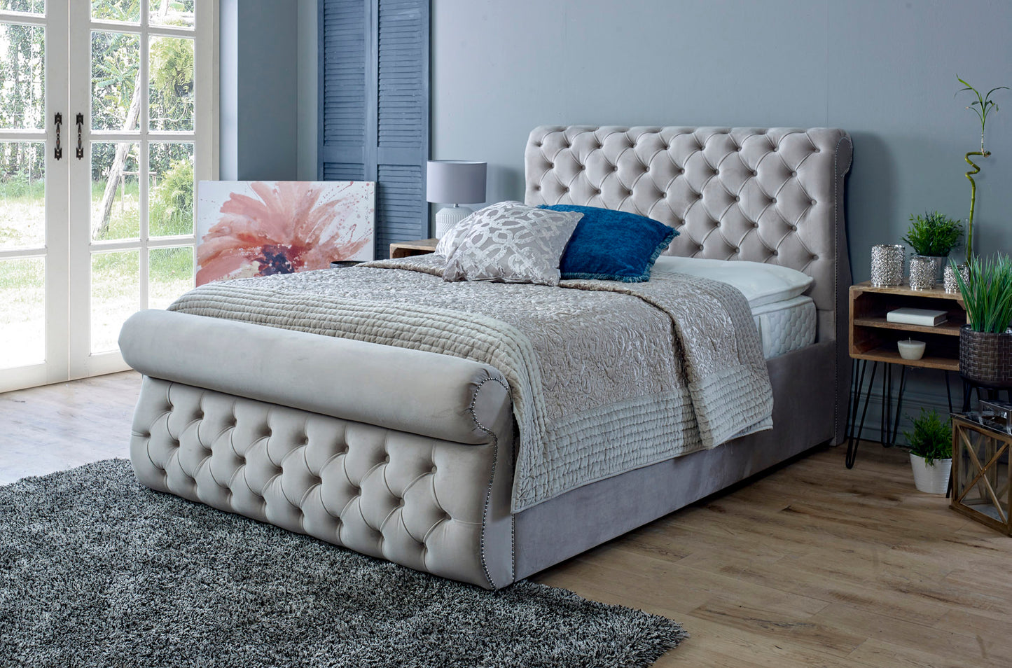 SWAN SPANISH OTTOMAN BED